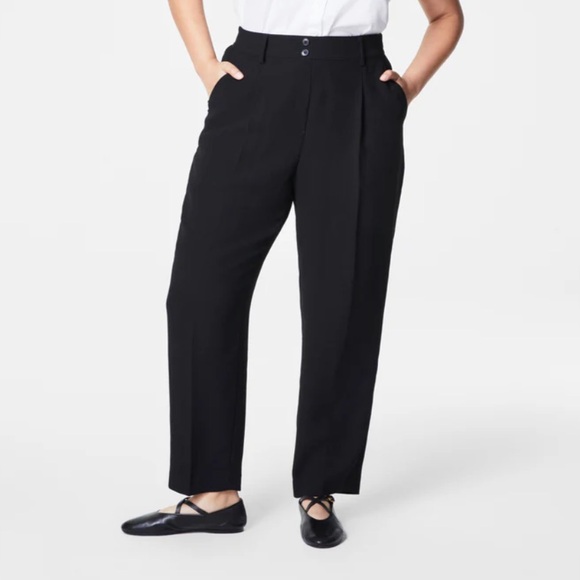 Spanx Carefree Crepe Tapered Ankle Pant, black - Picture 4 of 4